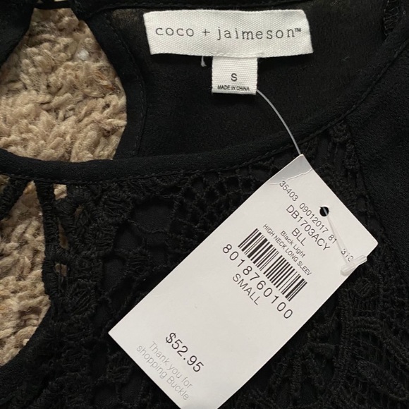 Coco + Jaimeson Dress - Picture 3 of 4